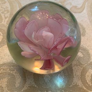 Beautiful Glass Paperweight “PinkRose”.